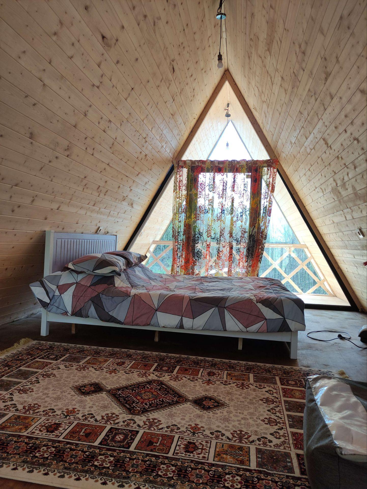 کلبه سوئیسی جَسمین