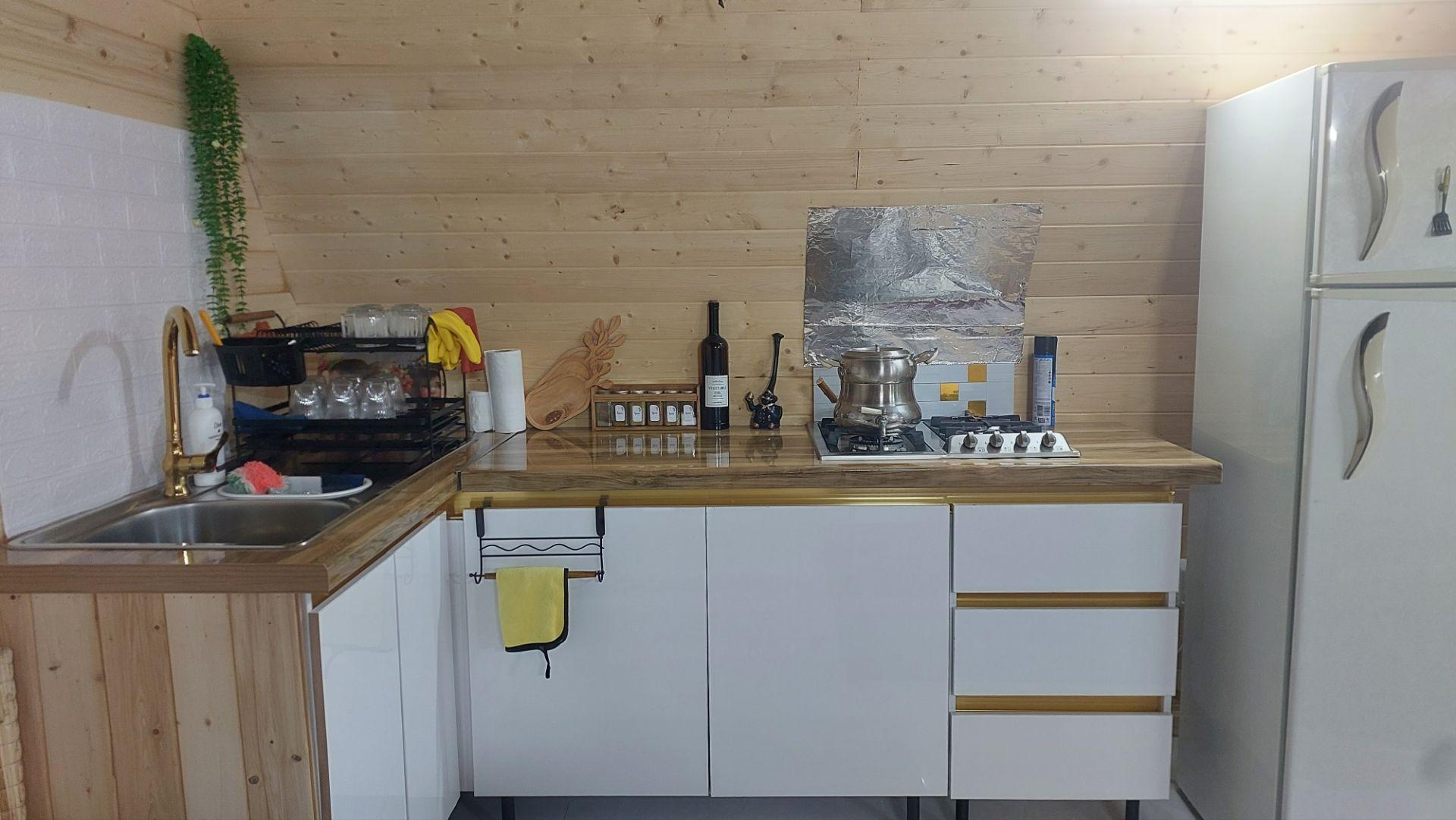 کلبه سوئیسی جَسمین