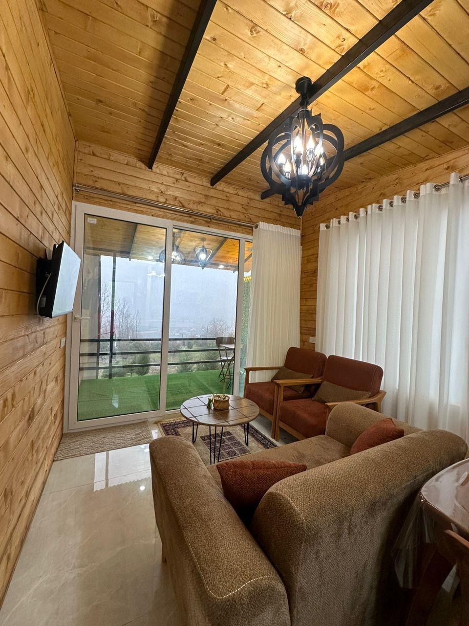 کلبه تک خواب جکوزی دار هایلین 