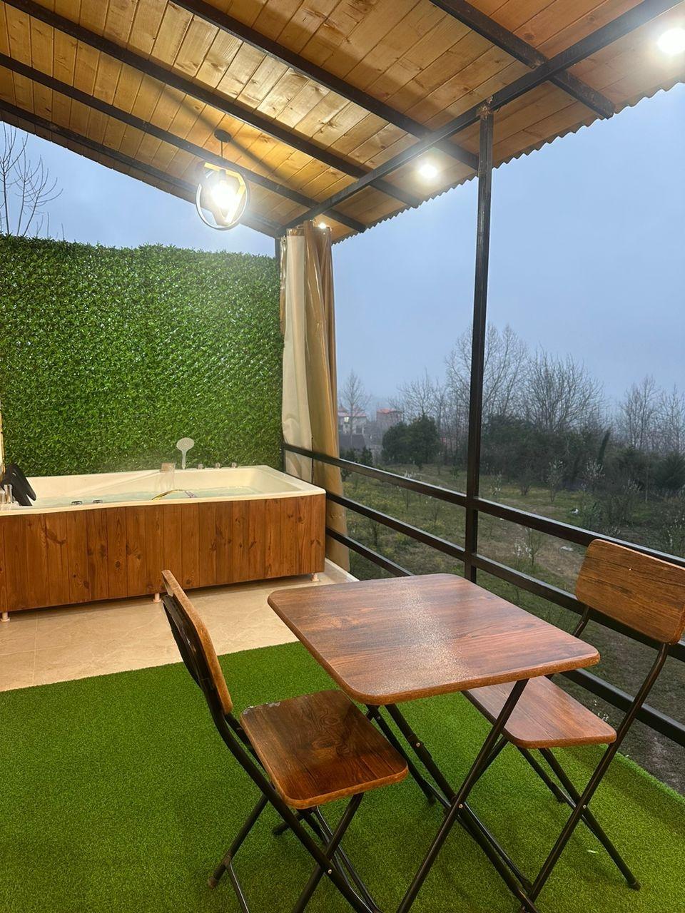 کلبه تک خواب جکوزی دار هایلین 