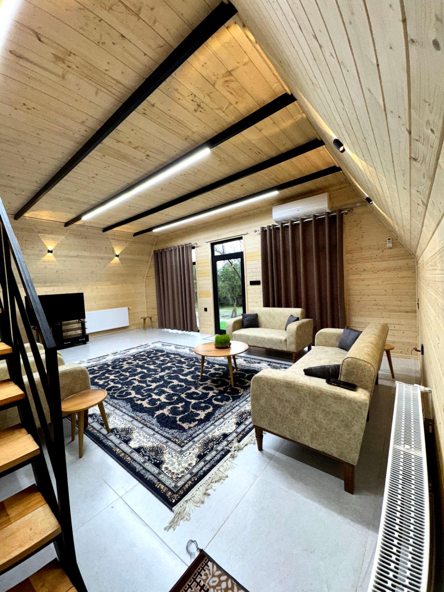 کلبه سوئیسی دو خوابه مراد 