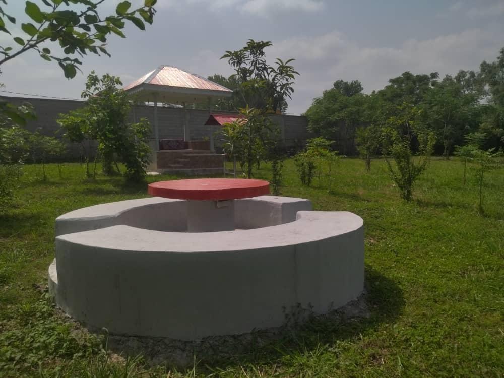 تک خوابه باغ ایرونی