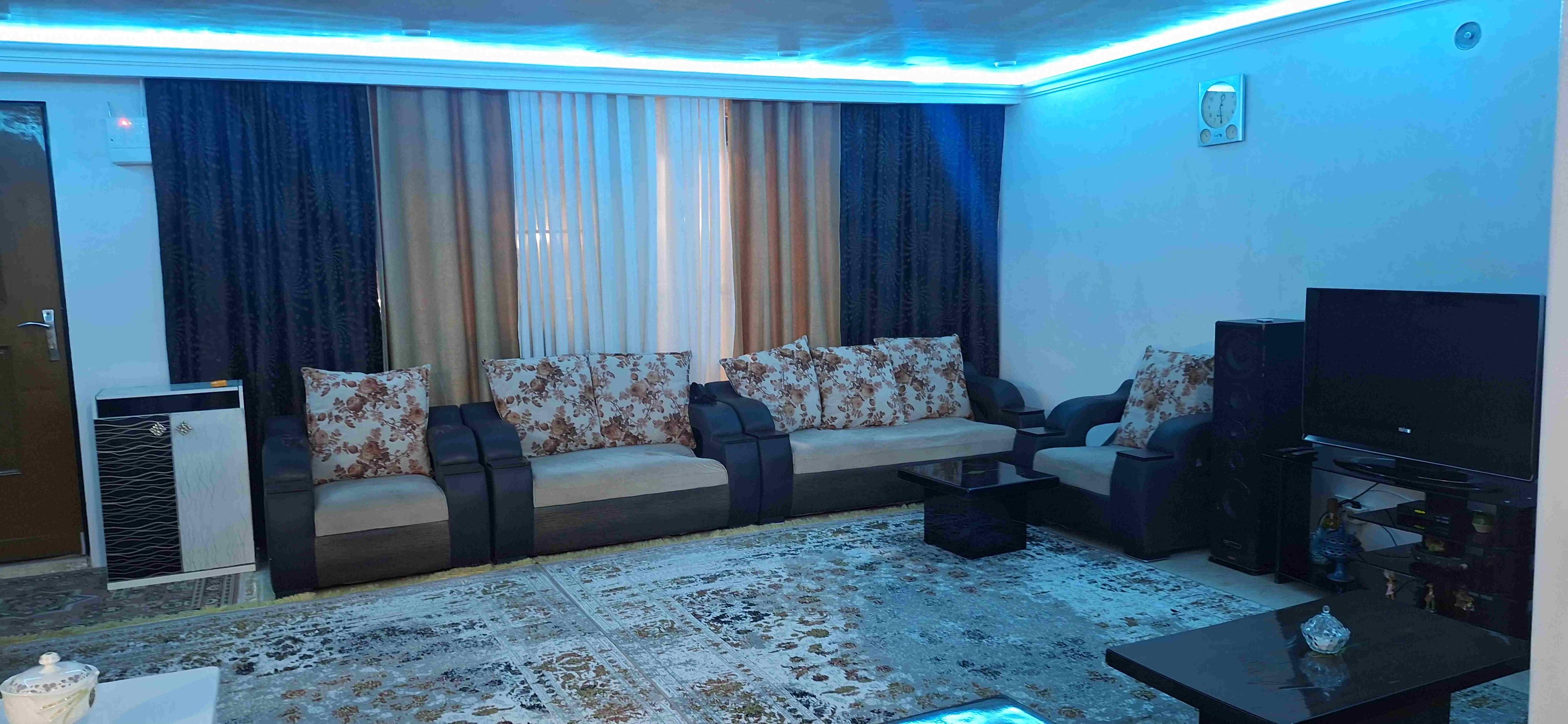 ویلای دو خواب استخردار طاها