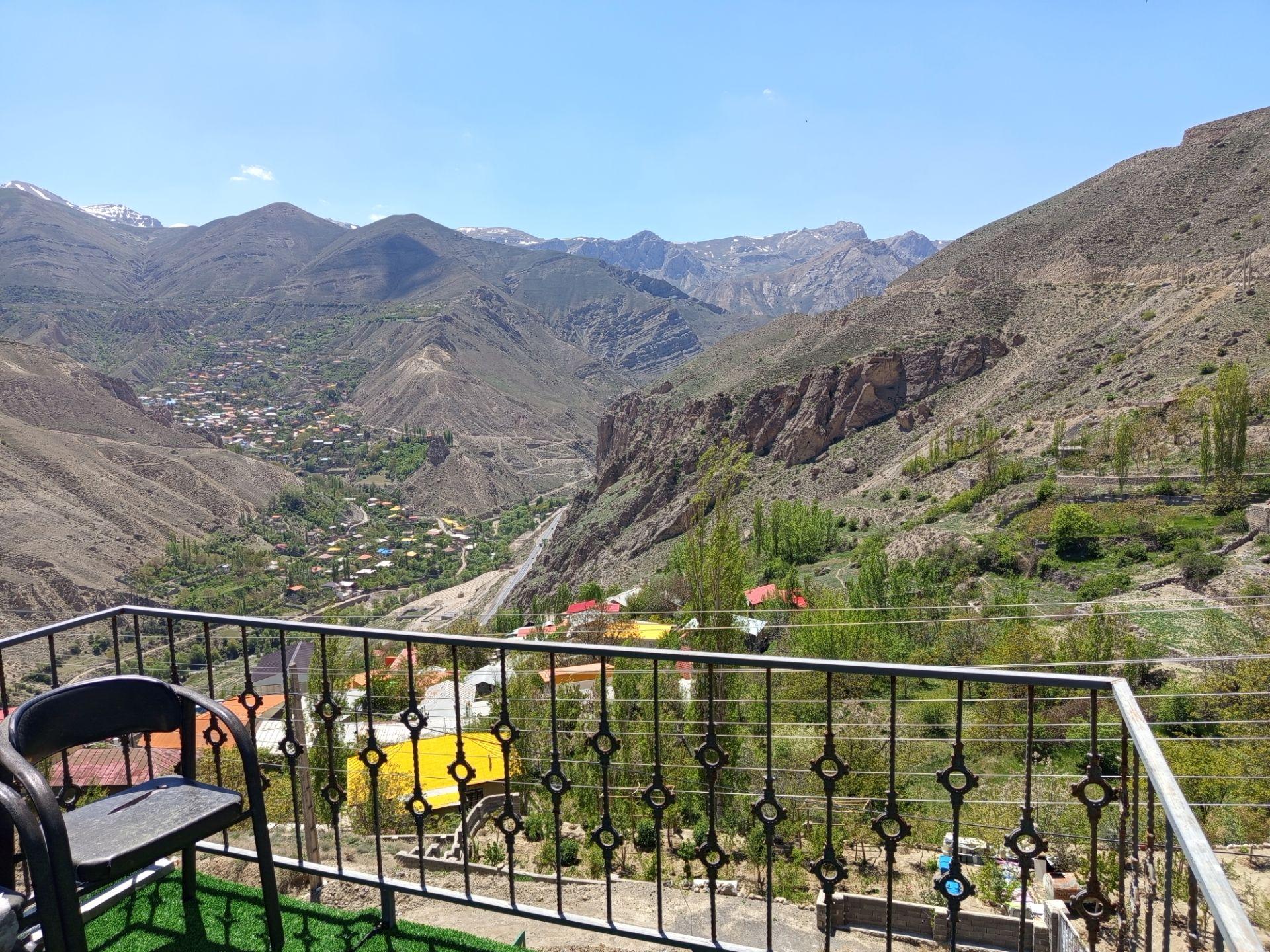 کلبه سوئیسی تک خوابه شاکری