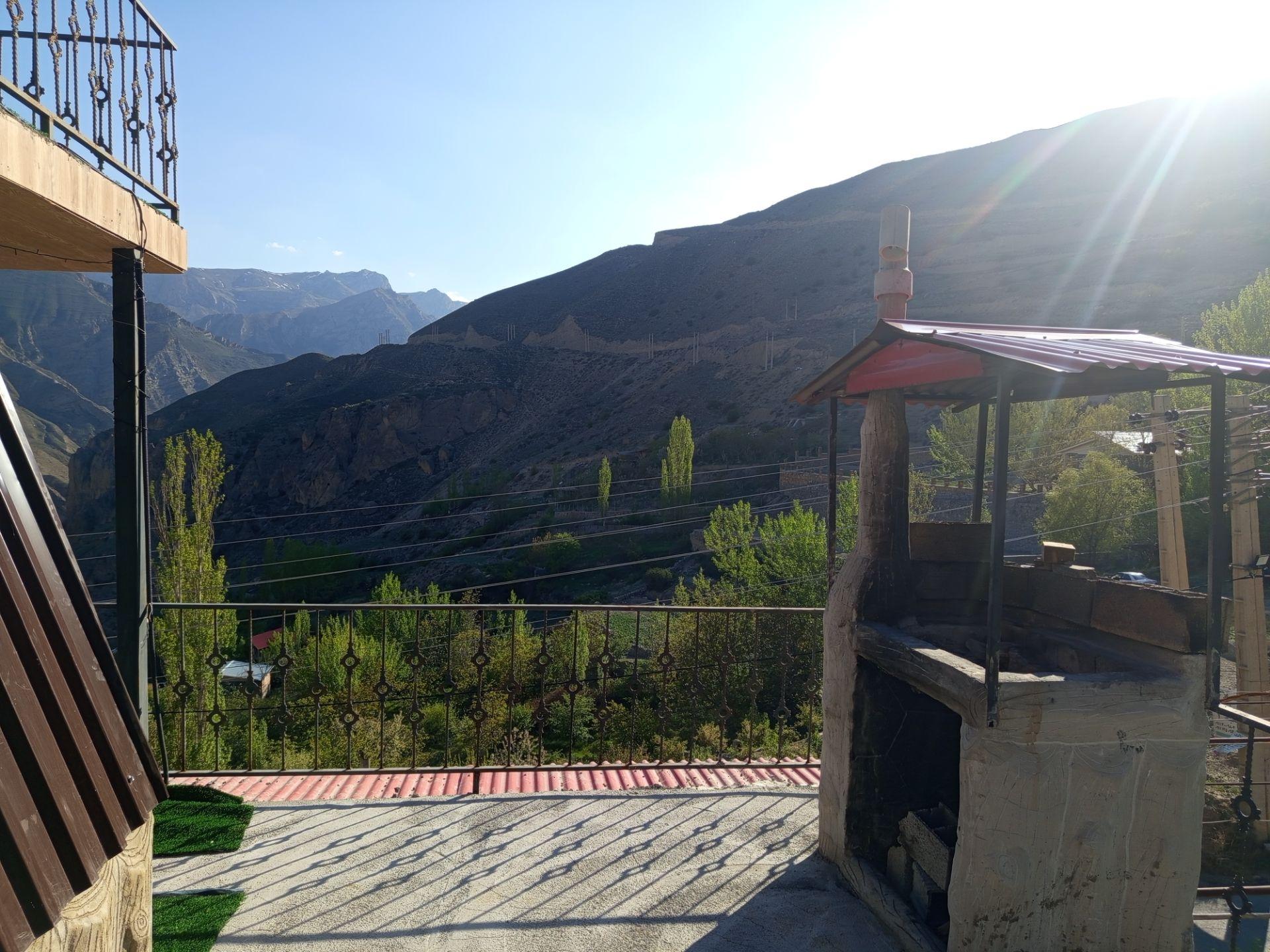 کلبه سوئیسی تک خوابه شاکری