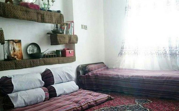 اقامتگاه بومگردی اله آموت 