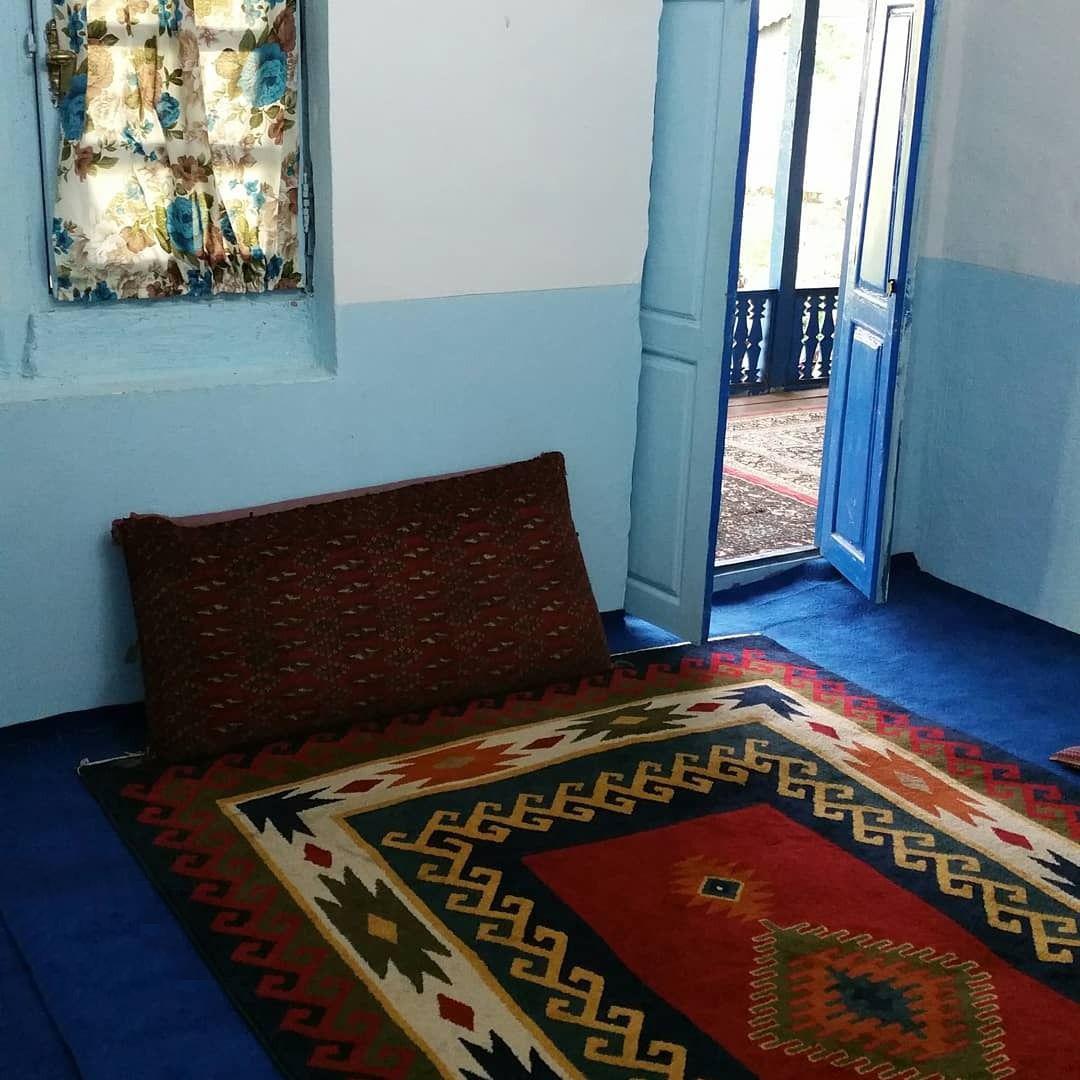 اقامتگاه بومگردی گیل خانه 