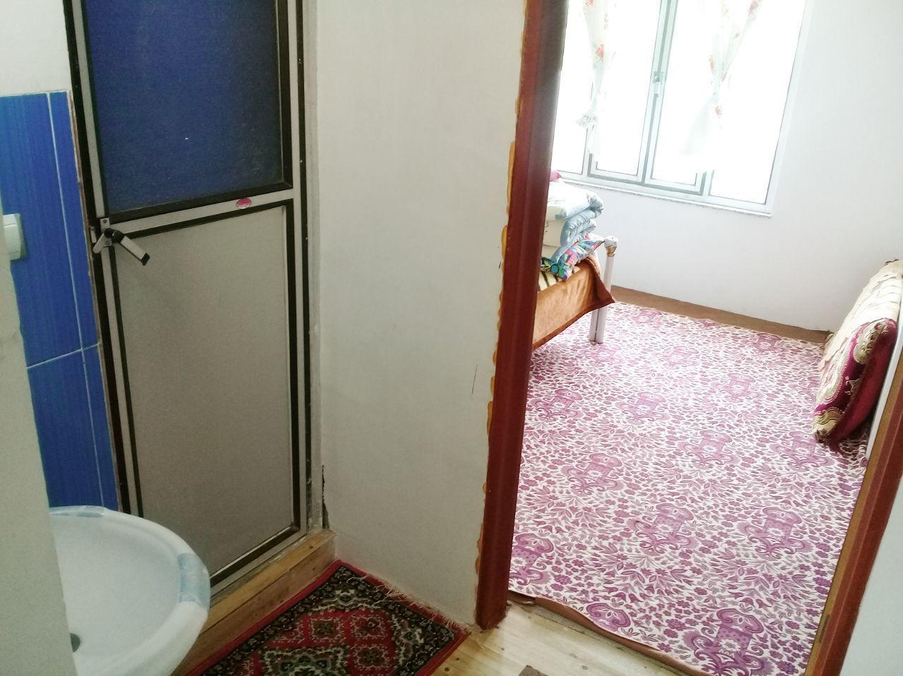 سوئیت نقلی در ساحل لیسار تالش