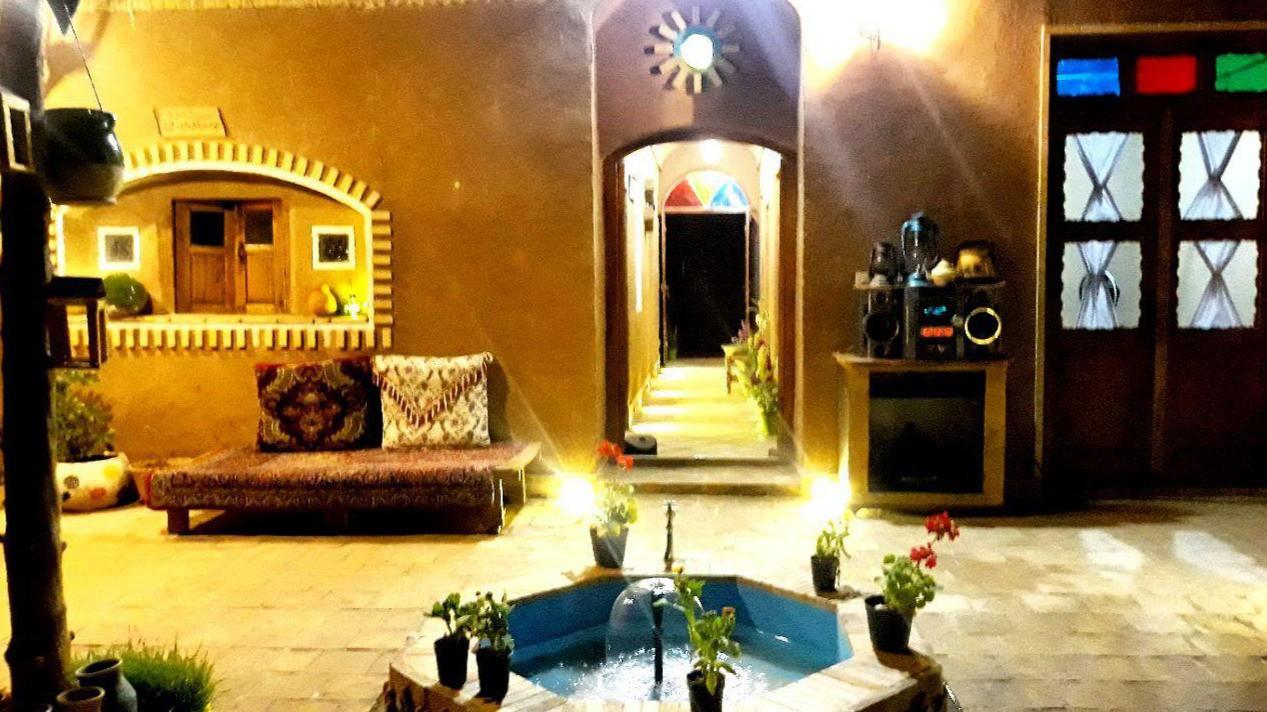 اجاره اقامتگاه بوم گردی میبد
