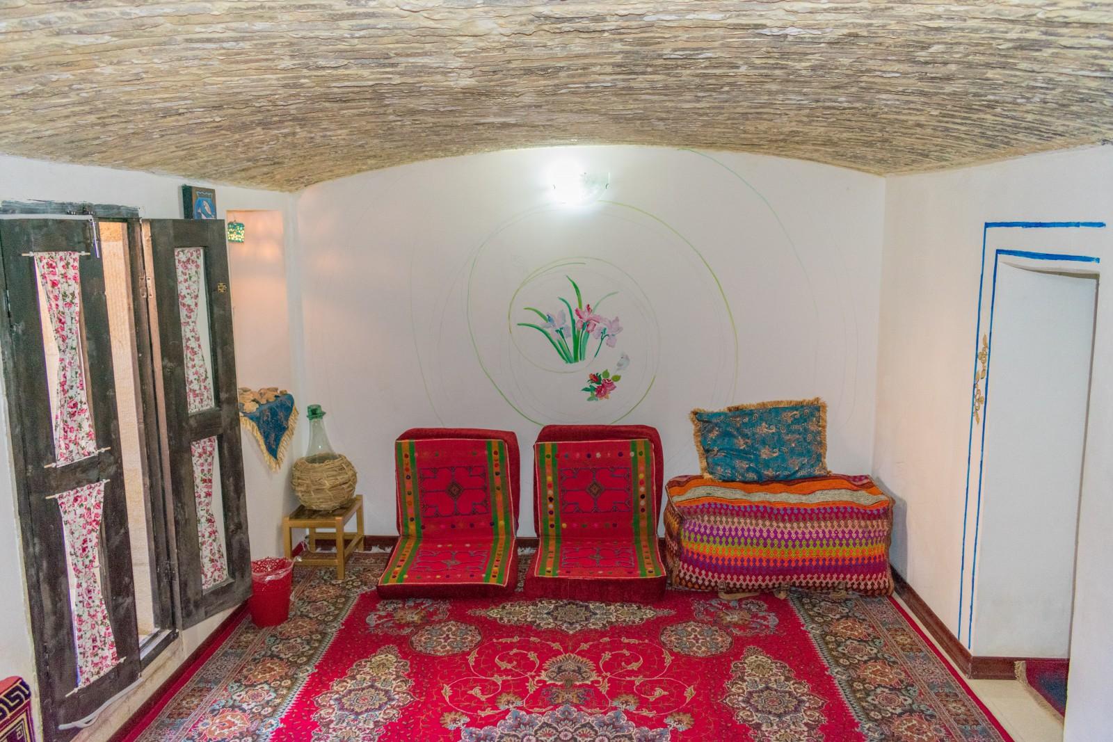 اقامت بوم گردی در شیراز