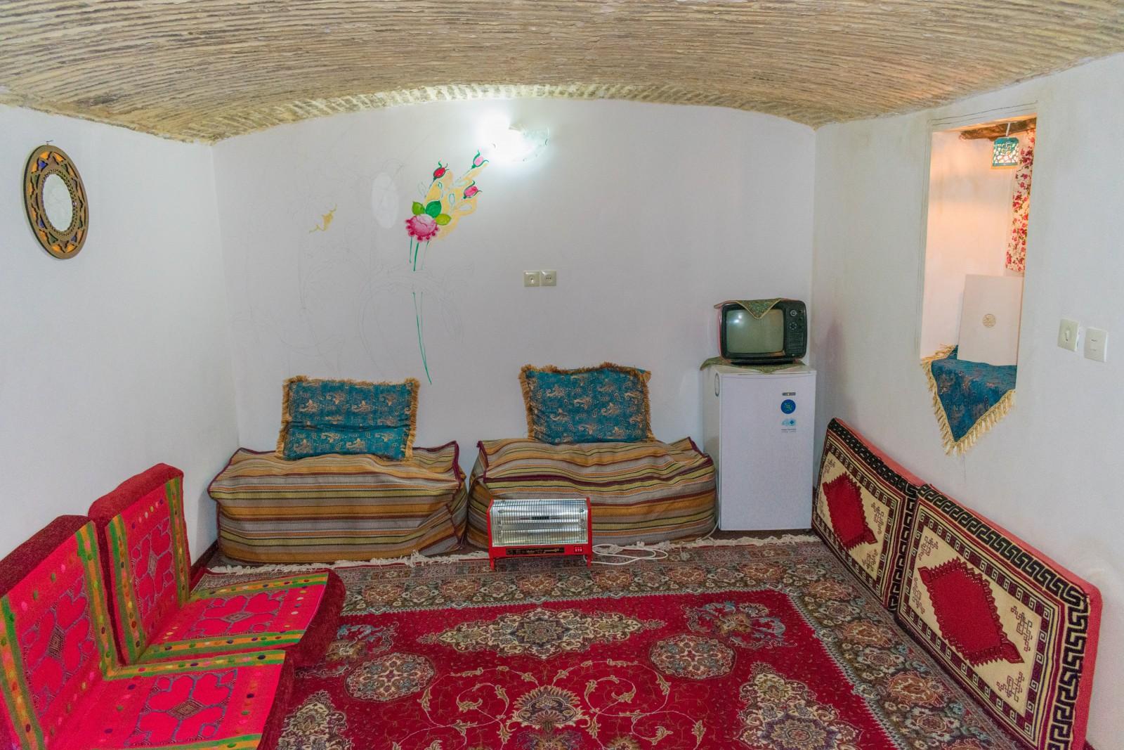 اقامت بوم گردی در شیراز