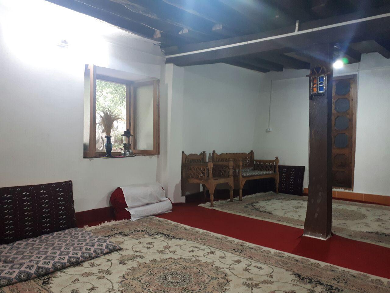 اقامتگاه بوم گردی جاده دوهزار