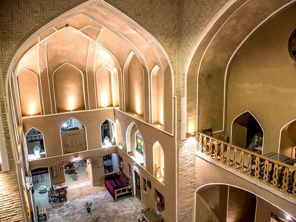 اقامتگاه در اردکان