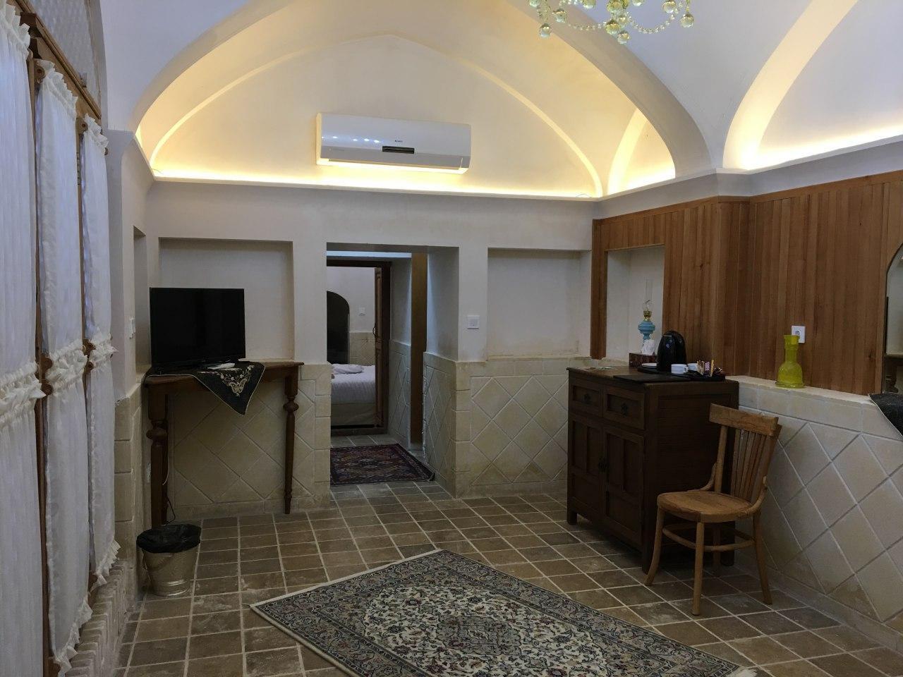 اتاق رختخواب پیچ زیرین