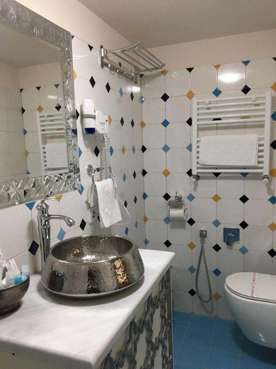 اتاق رختخواب پیچ زیرین