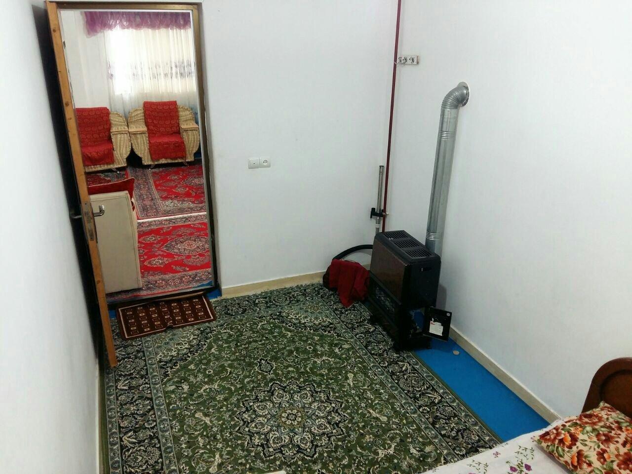 اقامتگاه در لب ساحل گیسوم