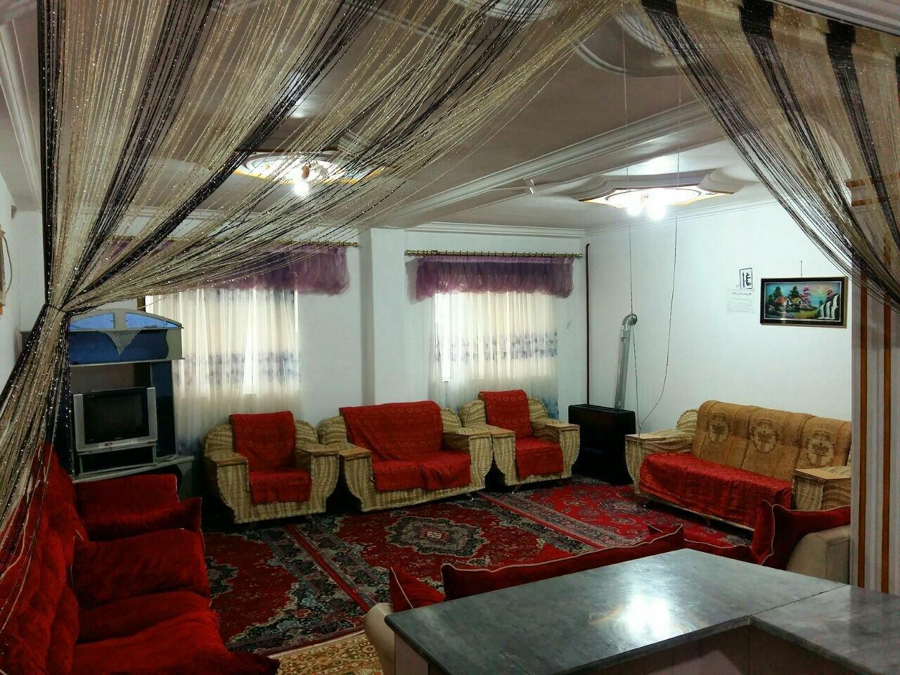 اقامتگاه در لب ساحل گیسوم