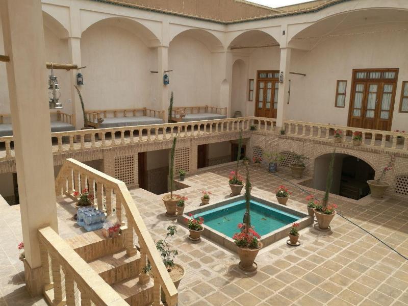 اتاق 5