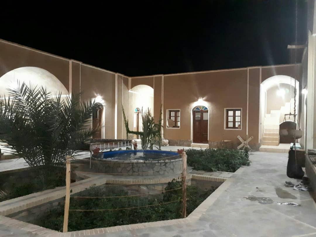 اتاق 2