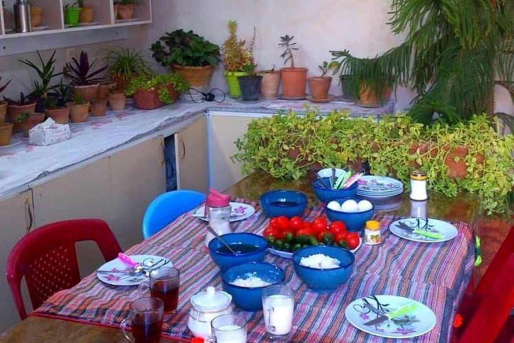 بوم گردی در ورزنه