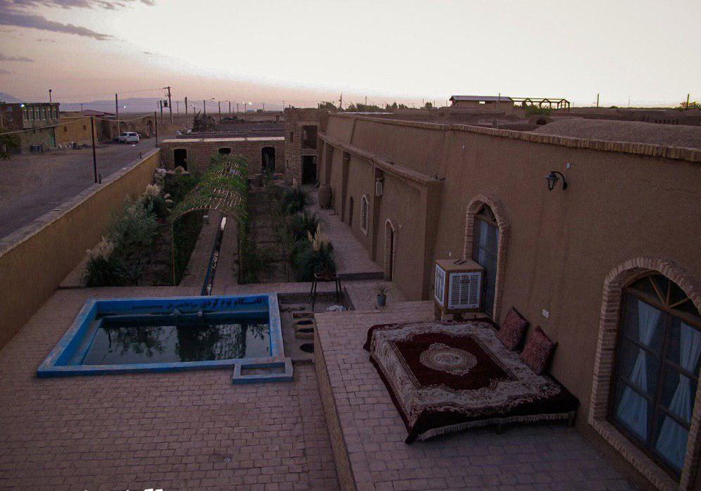 اجاره اقامتگاه بوم گردی بردسکن