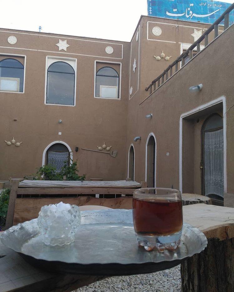 اتاق چارسو