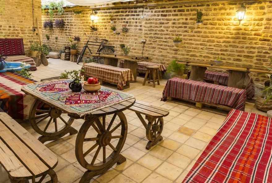 بوم گردی ستایش شیراز