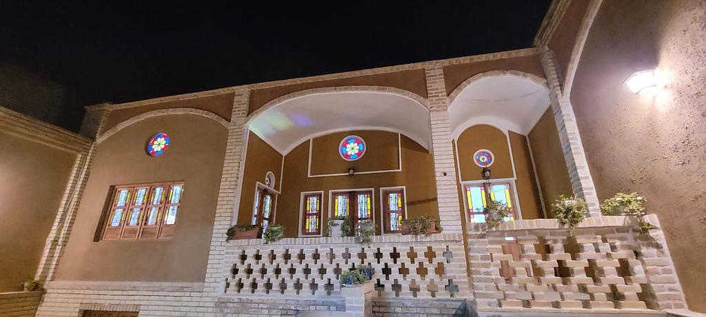 بوم گردی ترنج در کاشان