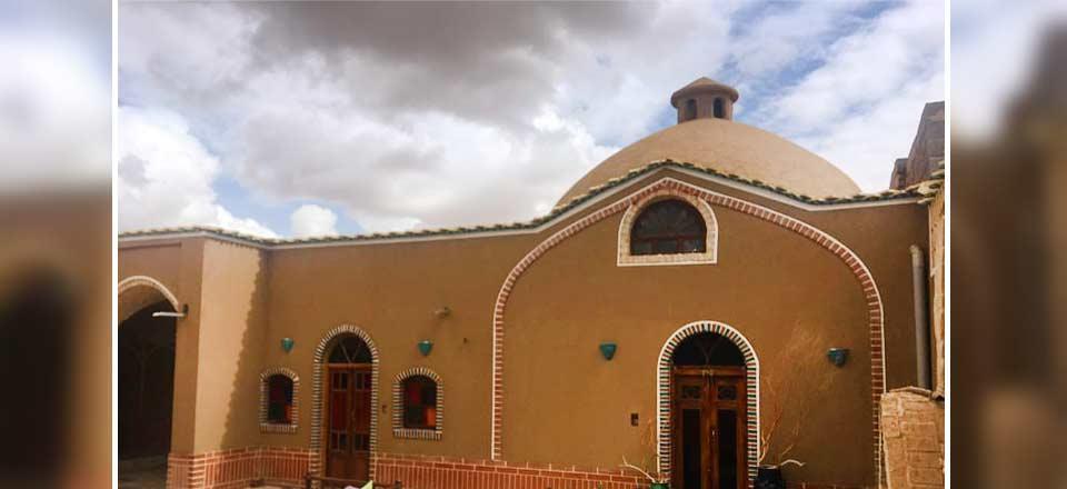 اجاره اقامتگاه بیراهه در خور