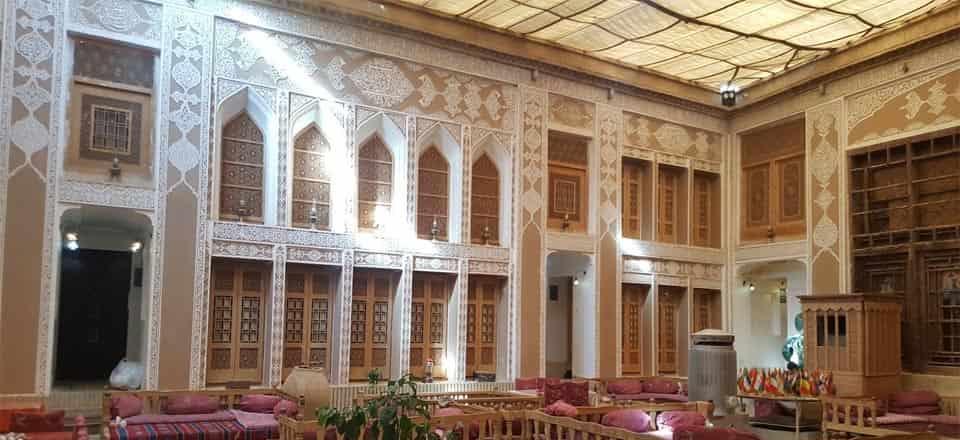 اجاره هتل سنتی ملک التجار یزد