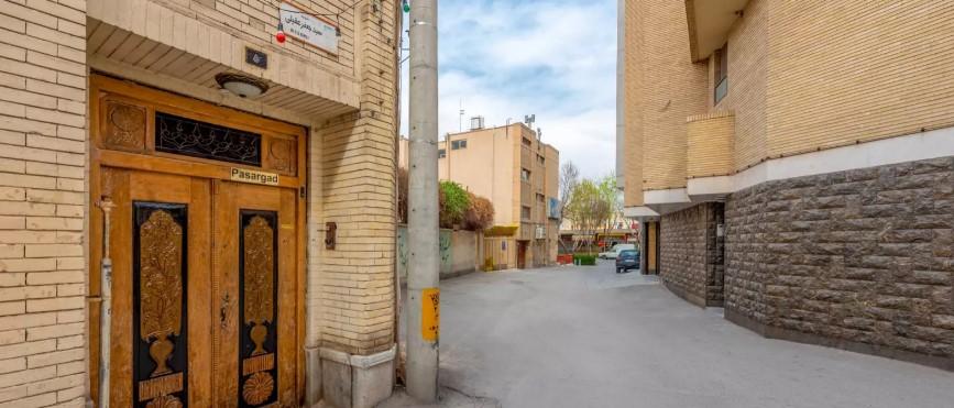 بوم گردی پاسارگاد در اصفهان