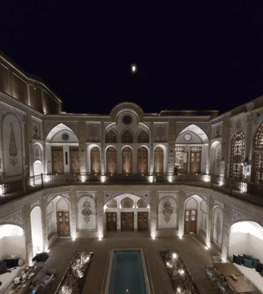 رزرو هتل سنتی سوریجان کاشان