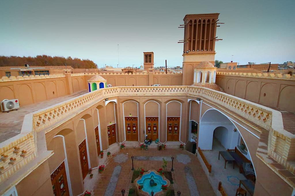اقامتگاه سنتی گیتی در یزد