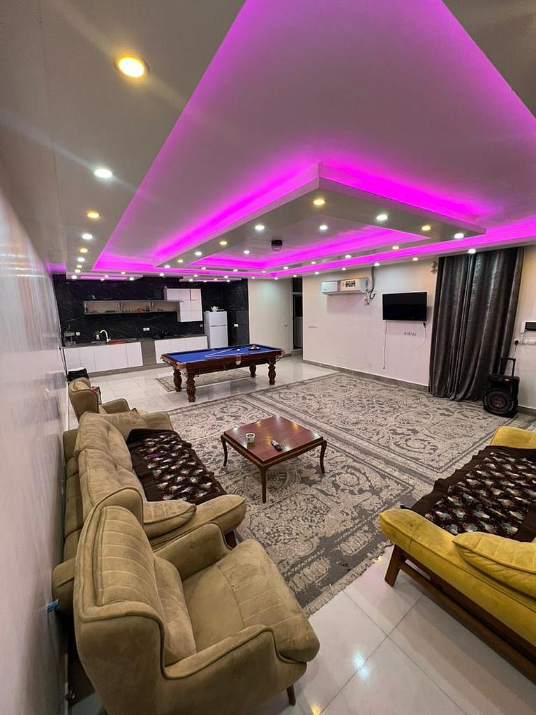 ویلای استخردار آبگرم آی گل