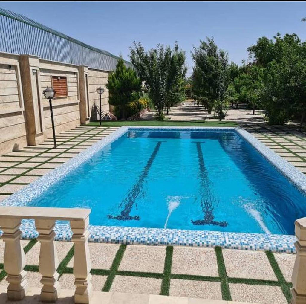 ویلا استخر دار روباز شهریار