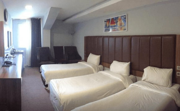 اتاق سه تخته هتل ریم رام 