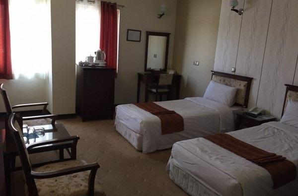 اتاق دو تخته هتل جهانگردی سنندج