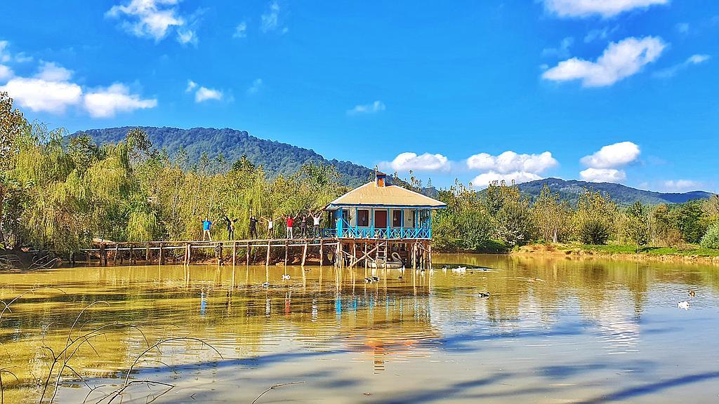 ویلای آب در رشت 