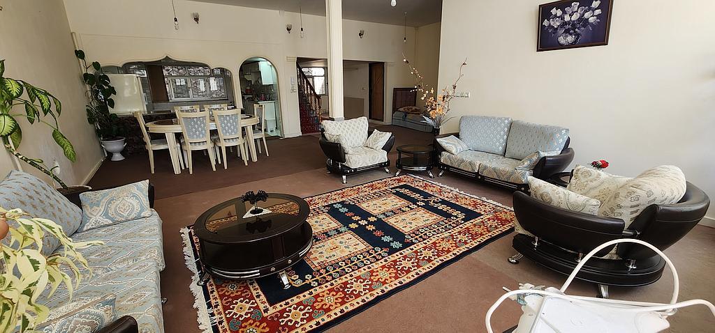 اجاره منزل حیاط دار در گیوی