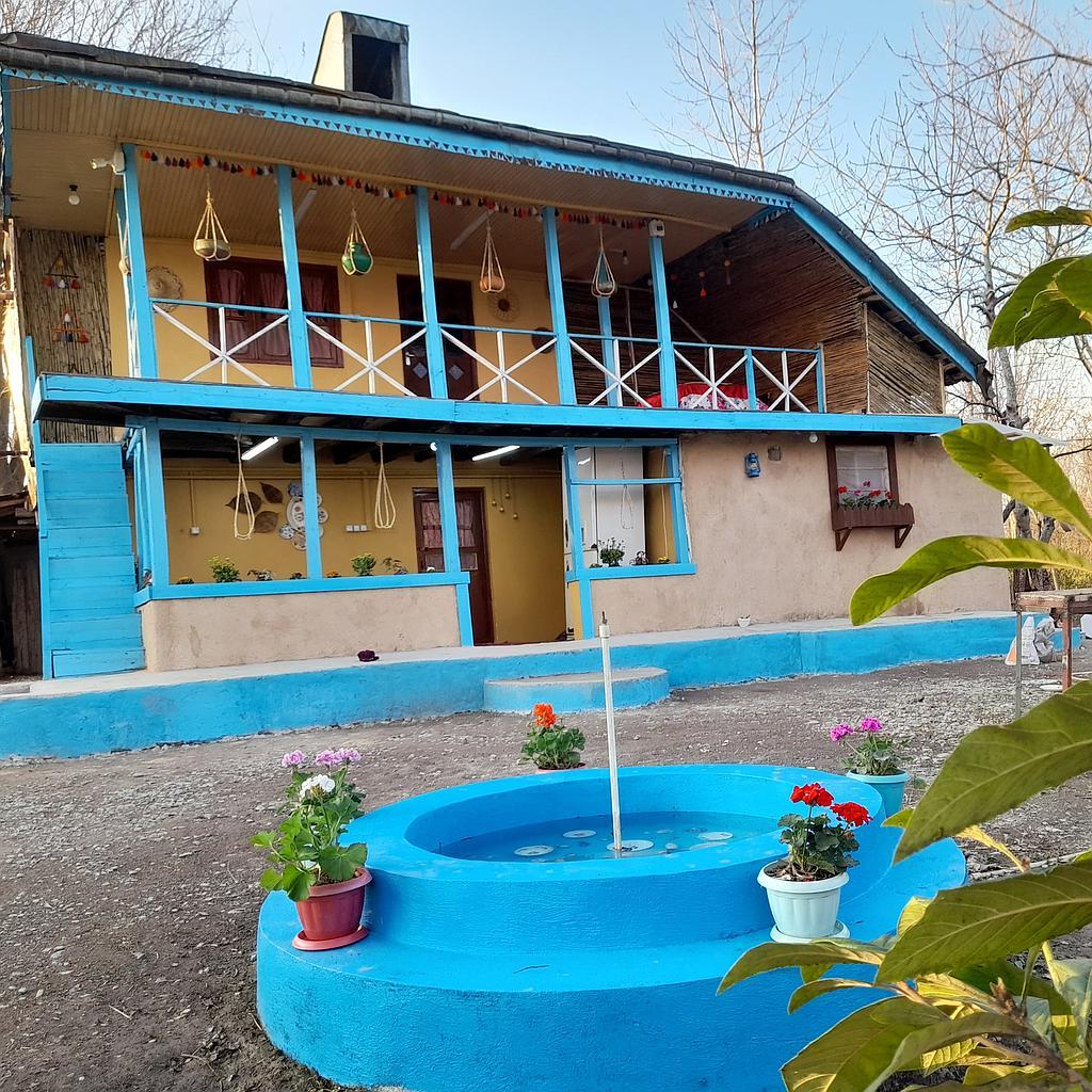 اقامتگاه بومگردی شوروم