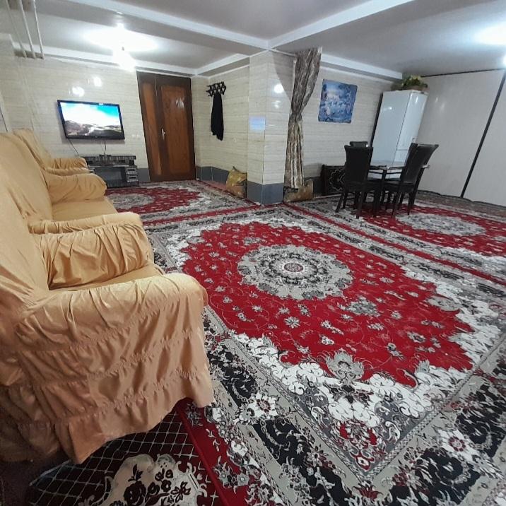 سوئیت دربستی همکف نصیری 