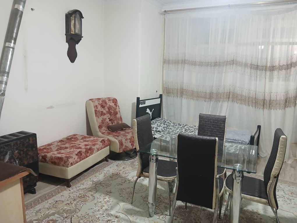 سوئیت یک خوابه حصارک همکف