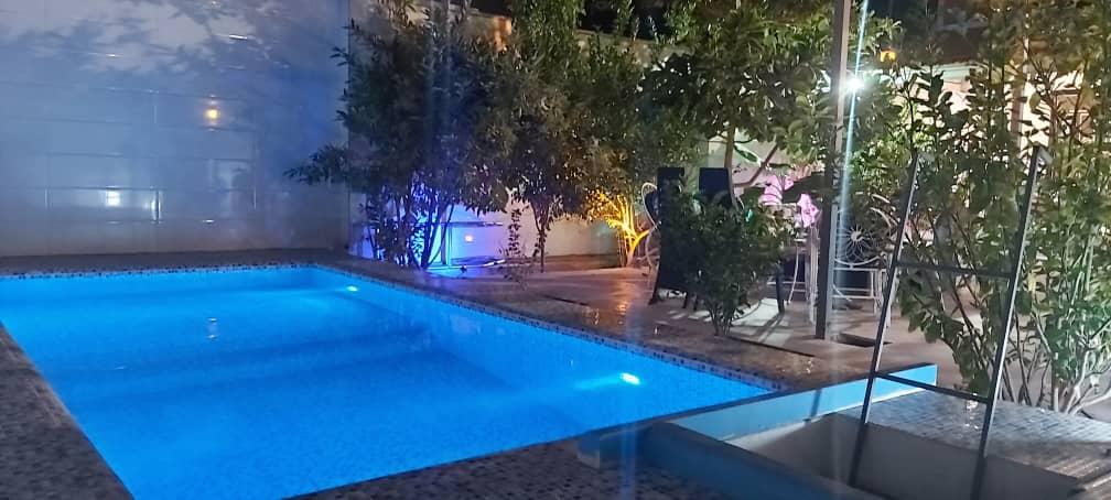 اجاره ویلا استخردار روباز