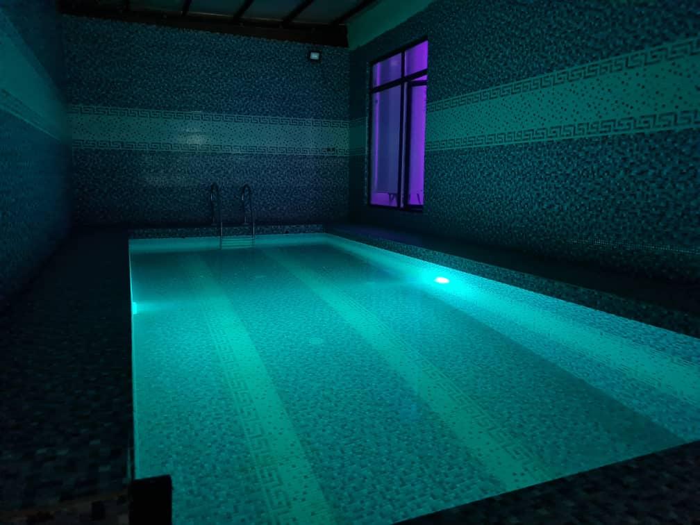 ویلا دو خواب استخرآبگرم رویال