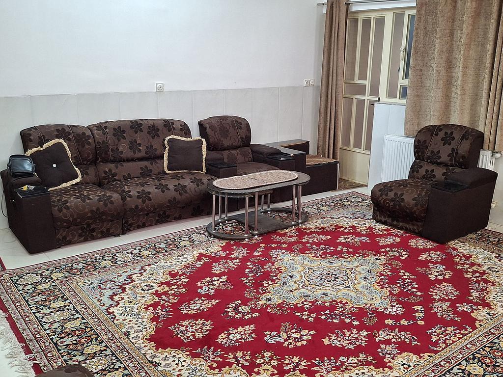 خانه مسافر واحد دو زیرهمکف 