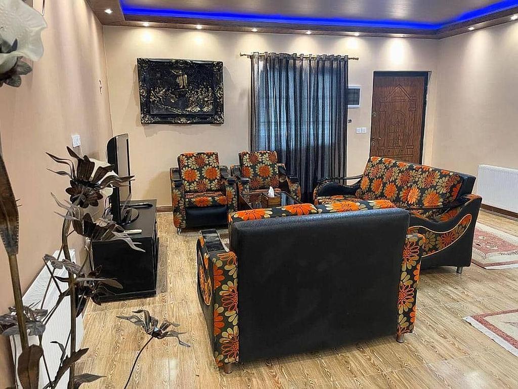 سوئیت کنار دریا با جکوزی انزلی