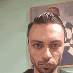 میلاد مکارچیان