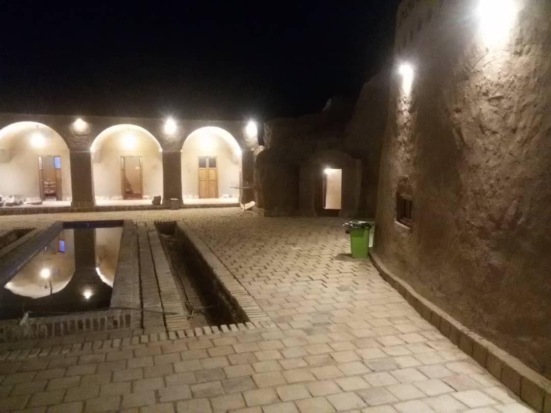 اجاره اقامتگاه بوم گردی طبس اتاق شماره 7