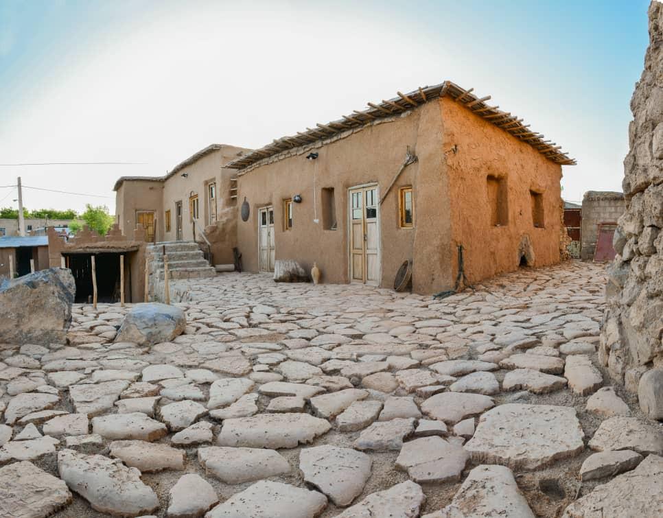 اقامتگاه بوم گردی قصر یعقوب در صفاشهر