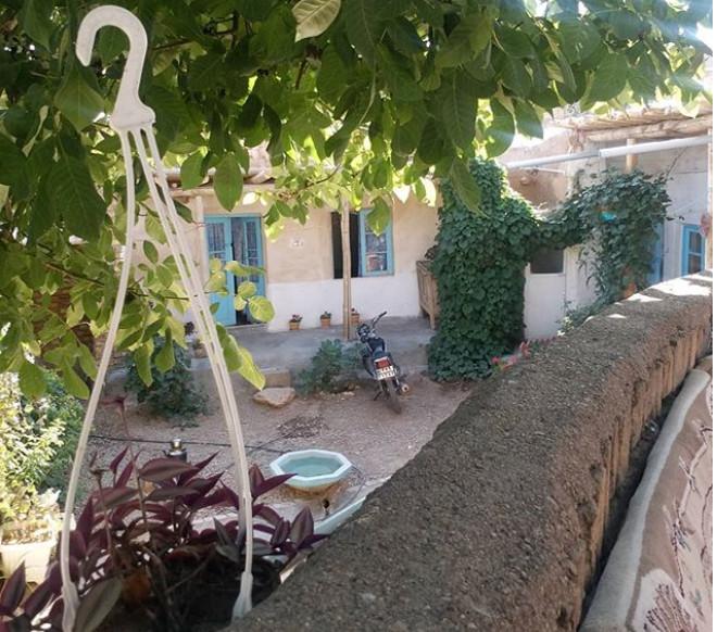 بومگردی در روستای درسجین شهرستان ابهر